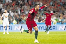 Ronaldo s tremi goli namučil Španijo