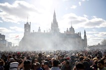 Kanadski senat odobril legalizacijo marihuane