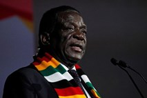 #video Predsednik Zimbabveja preživel bombni napad