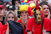 Potniki na bruseljskem metroju »uživali« v himni francoske nogometne ekipe