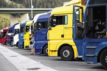Slovenski tovornjaki v prvem četrtletju prepeljali za dva odstotka več blaga 