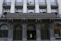 Bruselj nadaljuje postopek proti Sloveniji zaradi kršenja nedotakljivosti arhivov ECB 
