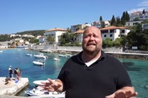 #video Svetovni popotnik turistom svetuje, česa naj ne počnejo na Hrvaškem