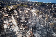 Vsaj enega od najbolj smrtonosnih požarov zadnjega desetletja v Grčiji morda podtaknili