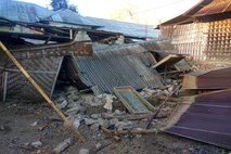 Več mrtvih v potresu na indonezijskem otoku Lombok