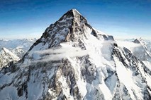 K2 radodarno dovolil nov mejnik v himalajizmu