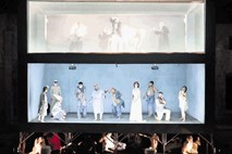 Kritika drame Michelangelo Buonarrotti: Niti malo nepomembna predstava