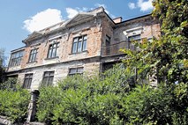 Nesojeno grško veleposlaništvo bo preurejeno v luksuzna stanovanja