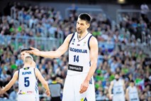 #video Slovenski košarkarji za točko premagali NBA Hrvaško