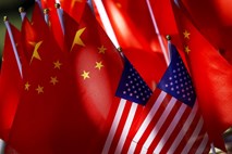 Spirala trgovinske vojne med ZDA in Kitajsko se poglablja