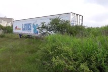Mehičane razburja kontejner, poln razpadajočih trupel