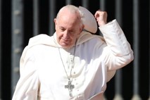 Papež nasprotuje množičnemu priseljevanju