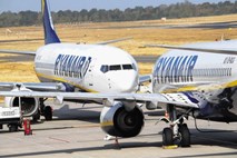 Ryanair zaradi stavk zmanjšal napoved dobička za 12 odstotkov