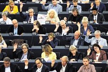 Zmanjšanje izpustov: Evropski parlament  razburil industrijo