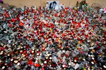 Umor novinarja Kuciaka naj bi naročil slovaški milijonar 