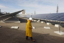 Sončno elektrarno v Černobilu uradno priključili v električno omrežje