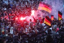 Nemški zgodovinarji voditelja AfD obtožili, da se zgleduje po Hitlerju