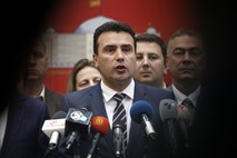 Makedonski parlament podprl sporazum o spremembi imena države