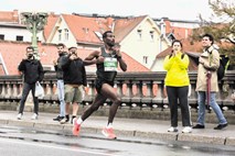 #foto 23. ljubljanski maraton: Vreme ni preprečilo rekordnega dosežka