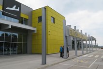Infrastrukturno ministrstvo zavrnilo državno pomoč Aerodromu Maribor