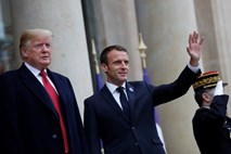 Trump prihod v Pariz zaznamoval s kritiko Macrona 