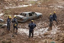 Število žrtev poplav v Jordaniji narašča 