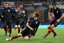 #video Tin Jedvaj junak hrvaške zmage nad Španci