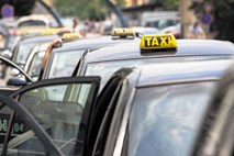 Ljubljanska občina prvič predčasno odvzela dovoljenje taksi službi