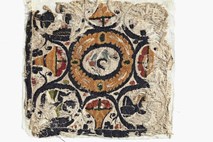 V depoju Narodnega muzeja Slovenije hranijo koptske tkanine, stare 1800 let