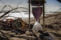 Od kriptomrzlice do kriptozloma: kje je dno za bitcoin?