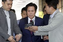 Južnokorejski pastor mora zaradi posiljevanja vernic v zapor 