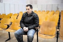 Jaka Ulčnik bo sodbo za umor v Bosni dočakal šele prihodnje leto