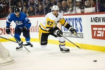 #video »Hat-trick« Crosbyja premalo za zmago Pingvinov