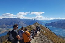 Vse za instagram: Na novozelandski gori čakalne vrste za fotografiranje   