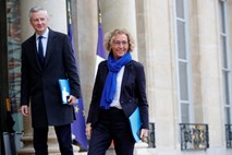 Francoska centralna banka zaradi protestov prepolovila oceno rasti BDP