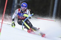 Shiffrinova nepremagljiva na slalomih, Slovenke brez točk