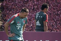 #video Franck Ribery v težavah zaradi pregrešno dragega zrezka 