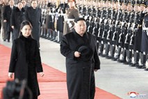 Kim išče pogajalske adute