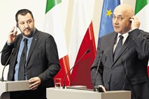 Politični premiki pred evropskimi volitvami: Salvini razširja os populistov do Varšave