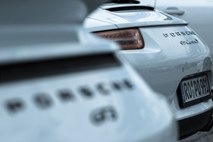 Porsche v letu 2018 z rekordno prodajo kljub težavam v Evropi
