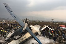 Letalo v Nepalu lani strmoglavilo zaradi čustvenega zloma pilota