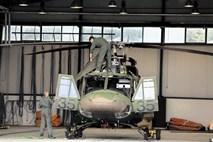 Slovenija v nakup novih vojaških helikopterjev za nujno medicinsko pomoč 