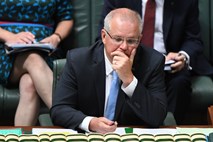 Avstralski premier zaradi ostre politike do beguncev v parlamentu doživel zgodovinski poraz