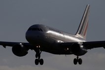 Splošna stavka ohromila zračni promet v Belgiji