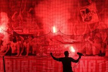 Pred tekmo Lazio – Sevilla spopad navijačev v središču Rima