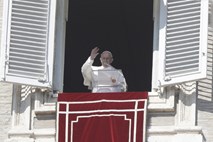 Papež: Boj proti spolnim zlorabam ključna naloga katoliške cerkve 