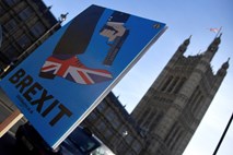 Trije britanski ministri pozivajo k preložitvi brexita