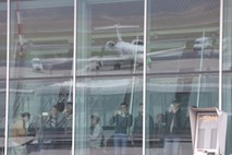 Na moskovskem letališču pri uslužbencu ameriškega veleposlaništva našli granato 