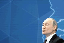 Rusija na poti k samozadostnemu internetu in večjemu nadzoru