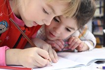 Finska, azijske države in Slovenija z najnižjo motivacijo otrok za učenje 